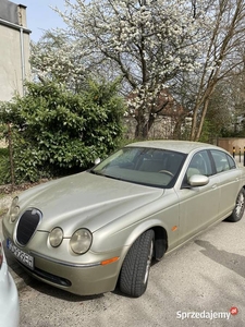 Syndyk sprzeda prawo współwłasności w Jaguar S-Type