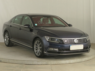 Volkswagen Passat 2014 2.0 TDI 214986km Sedan