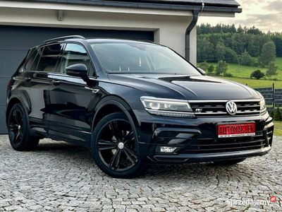 Volkswagen Tiguan R-LINE, VIRTUAL TACHO, NAVI, SZYBER DACH, 4xKAMERA, FULL…