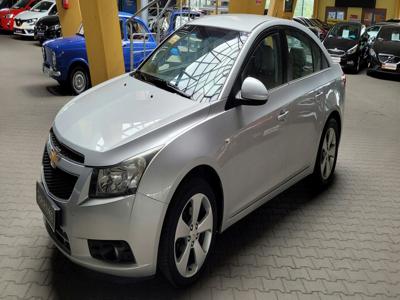 Chevrolet Cruze Sedan 1.8 16V DOHC 141KM 2010