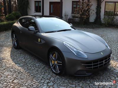 Ferrari FF