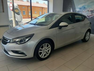 Opel Astra K Hatchback 5d 1.4 Turbo 125KM 2018