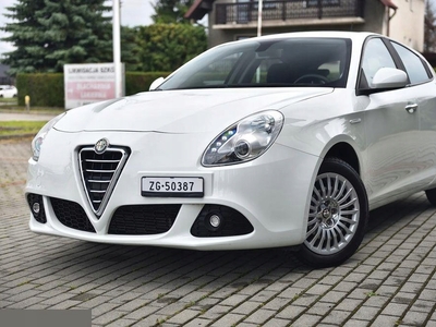 Alfa Romeo Giulietta Nuova II Hatchback 5d 1.4 TB 16v 120KM 2013