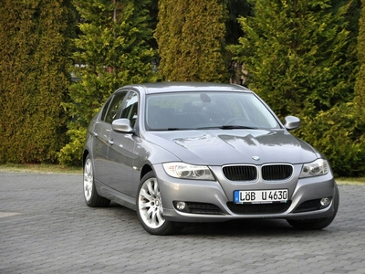 BMW Seria 3 E90-91-92-93 Limuzyna E90 318i 143KM 2010