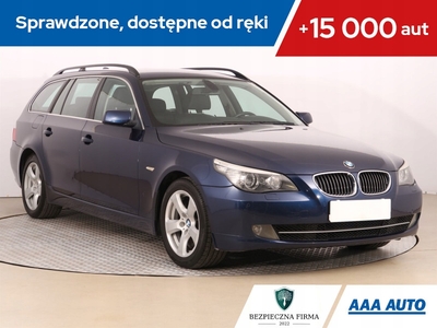 BMW Seria 5 E60 Touring 525 i 218KM 2007