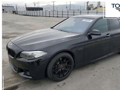 BMW Seria 5 F10-F11 Limuzyna Facelifting 535i 306KM 2016