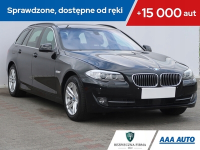 BMW Seria 5 F10-F11 Touring 520d 184KM 2011