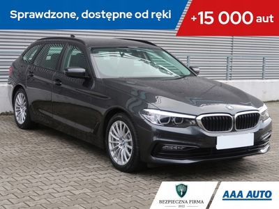 BMW Seria 5 G30-G31 Touring 530i 252KM 2017