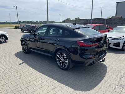 BMW X4 G02 M SUV M40d 326KM 2018