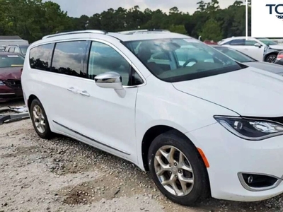 Chrysler Pacifica II 2017