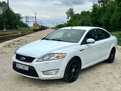 Ford Mondeo IV Sedan 2.0 Duratec 145KM 2008