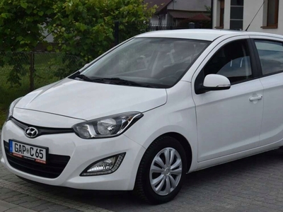 Hyundai i20 I Hatchback 5d Facelifting 1.4 CVVT 100KM 2013