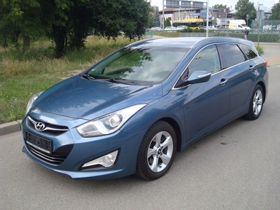 Hyundai i40 Kombi 1.7 CRDi HIGH 136KM 2011