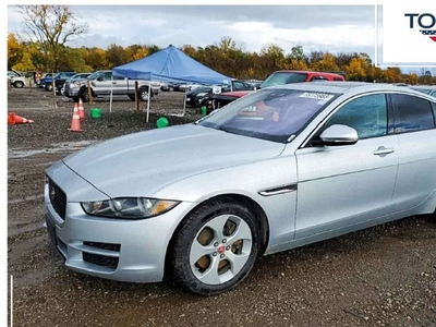 Jaguar XE Sedan 2.0 i4 200KM 2017