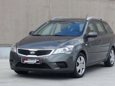 Kia Ceed I SW Facelifting 1.4 DOHC CVVT 90KM 2011