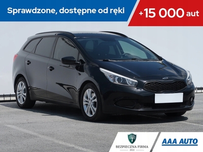 Kia Ceed II Kombi 1.6 CRDi 128KM 2014