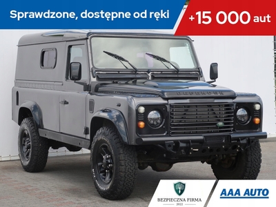 Land Rover Defender II 2004