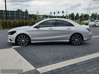 Mercedes CLA 200