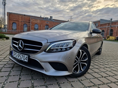 Mercedes Klasa C W205 Kombi Facelifting 2.0 220d 194KM 2019