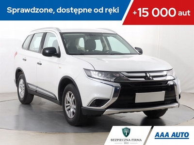 Mitsubishi Outlander III SUV Facelifting 2017 2.0 150KM 2018