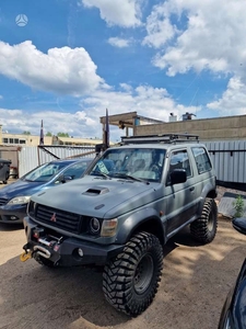 Mitsubishi Pajero II 1993