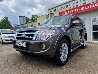 Mitsubishi Pajero IV SUV 5d 3.2 DOHC 200KM 2012