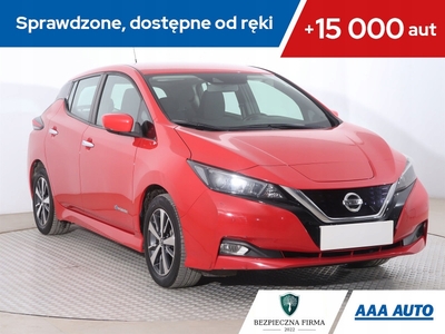 Nissan Leaf II Hatchback Elektryczny 40kWh 150KM 2018