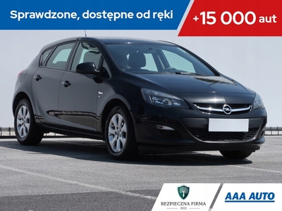 Opel Astra J GTC 1.7 CDTI ECOTEC 110KM 2014