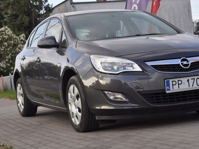 Opel Astra J Hatchback 5d 1.4 Turbo ECOTEC 120KM 2012