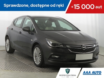 Opel Astra K Hatchback 5d 1.4 Turbo 125KM 2015