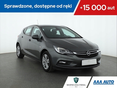 Opel Astra K Hatchback 5d 1.4 Turbo 125KM 2019