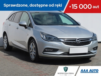 Opel Astra K Sports Tourer 1.4 Turbo 125KM 2016