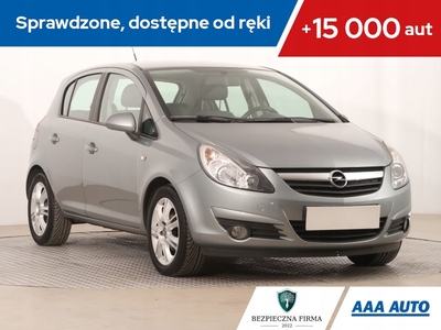Opel Corsa D Hatchback 1.4 87KM 2010