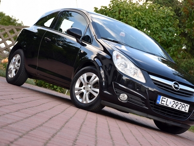 Opel Corsa D Hatchback 1.4 Twinport ECOTEC 90KM 2009