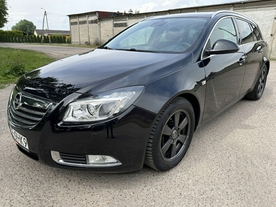 Opel Insignia I Sports Tourer 2.0 CDTI ECOTEC 160KM 2010