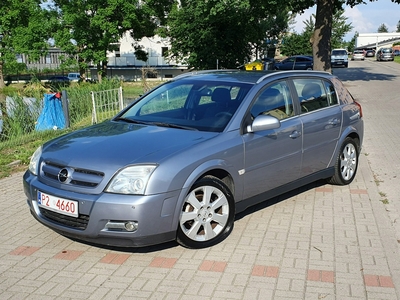 Opel Signum 2003