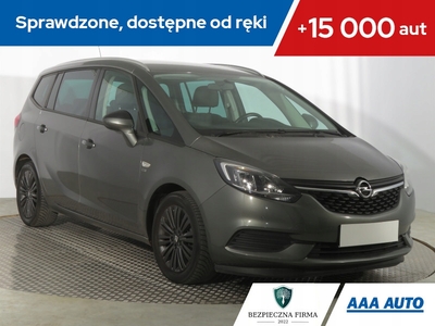 Opel Zafira C Tourer Facelifting 1.6 Turbo 136KM 2019