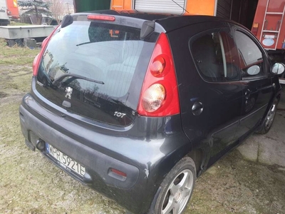 Peugeot 107 Hatchback 5d 1.0 12V 68KM 2008