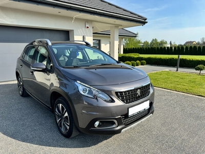 Peugeot 2008 I SUV Facelifting 1.2 PureTech 110KM 2016