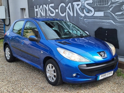 Peugeot 206 Hatchback 1.1 60KM 2010