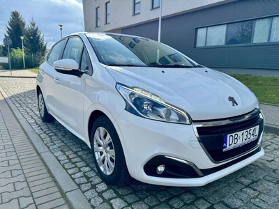 Peugeot 208 I Hatchback 5d Facelifting 1.2 PureTech 82KM 2016