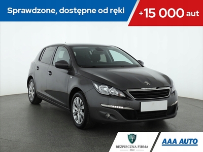 Peugeot 308 II Hatchback 5d 1.2 PureTech 130KM 2017