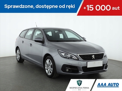 Peugeot 308 II SW Facelifting 1.5 BlueHDI 130KM 2019