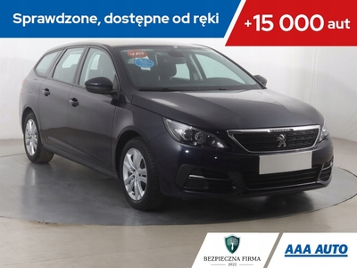 Peugeot 308 II SW Facelifting 1.5 BlueHDI 130KM 2020