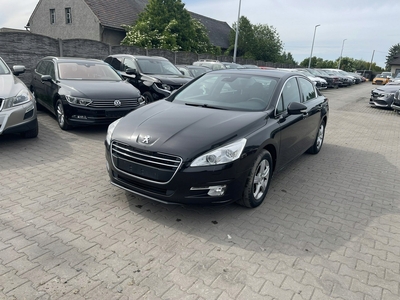 Peugeot 508 I Sedan 2.0 HDi FAP 140KM 2013