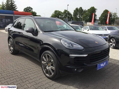 Porsche Cayenne 3.6 benzyna 440 KM 2017r. (Przeźmierowo)