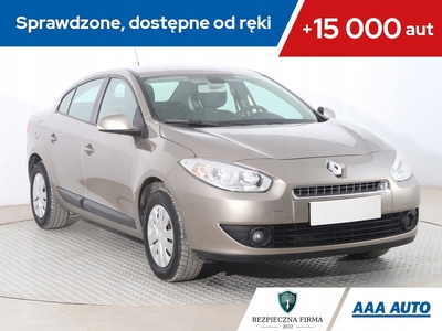 Renault Fluence Sedan 1.6 16V 110KM 2010