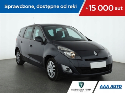 Renault Grand Scenic II Grand Scenic 1.5 dCi FAP 110KM 2011