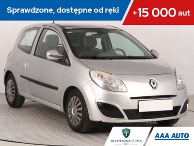 Renault Twingo II Hatchback 3d 1.2 16v 75KM 2008