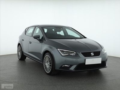 SEAT Leon III , Salon Polska, Serwis ASO, Klimatronic, Tempomat, Parktronic